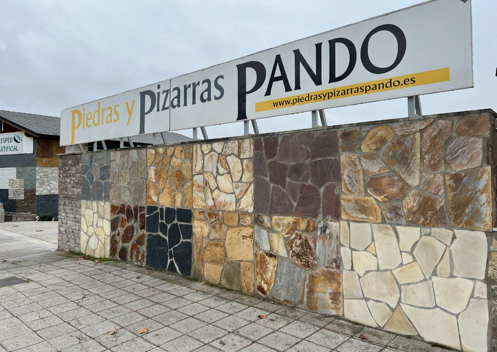 Fachada de empresa de piedras y pizarras en Madrid